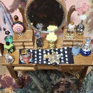 Eclectic Brown and Black Decor Accents Collection
